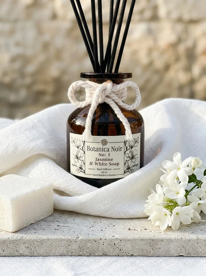 N°:1 - Jasmine & Whitesoap // Pazar Sabahı Çubuklu Oda Kokusu 130ml